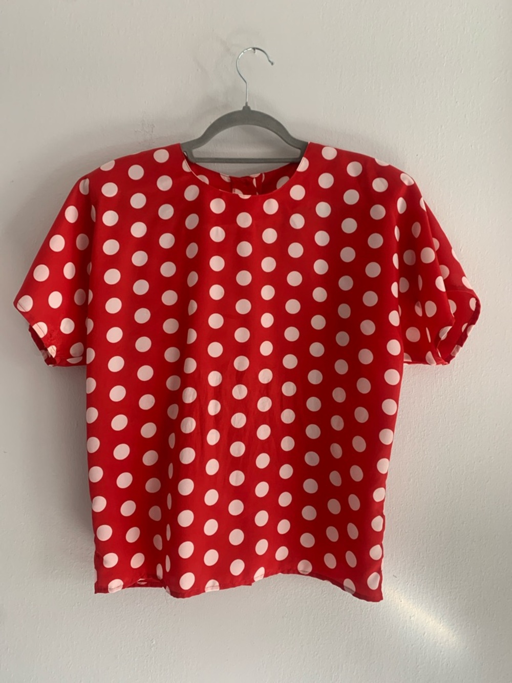 ANDRE SAUVAGE Red Polka Dot Shirt Sleeve Top